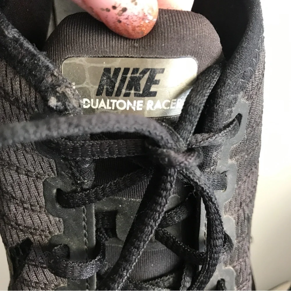 3/$15 Nike (youth) dualtone racer running shoes